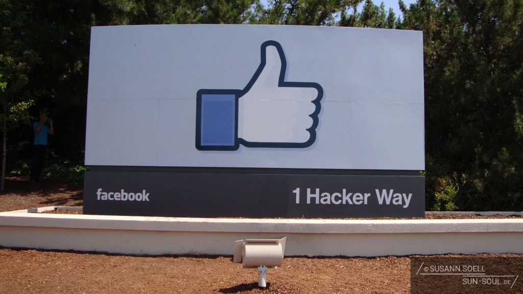 Facebook, Menlo Park