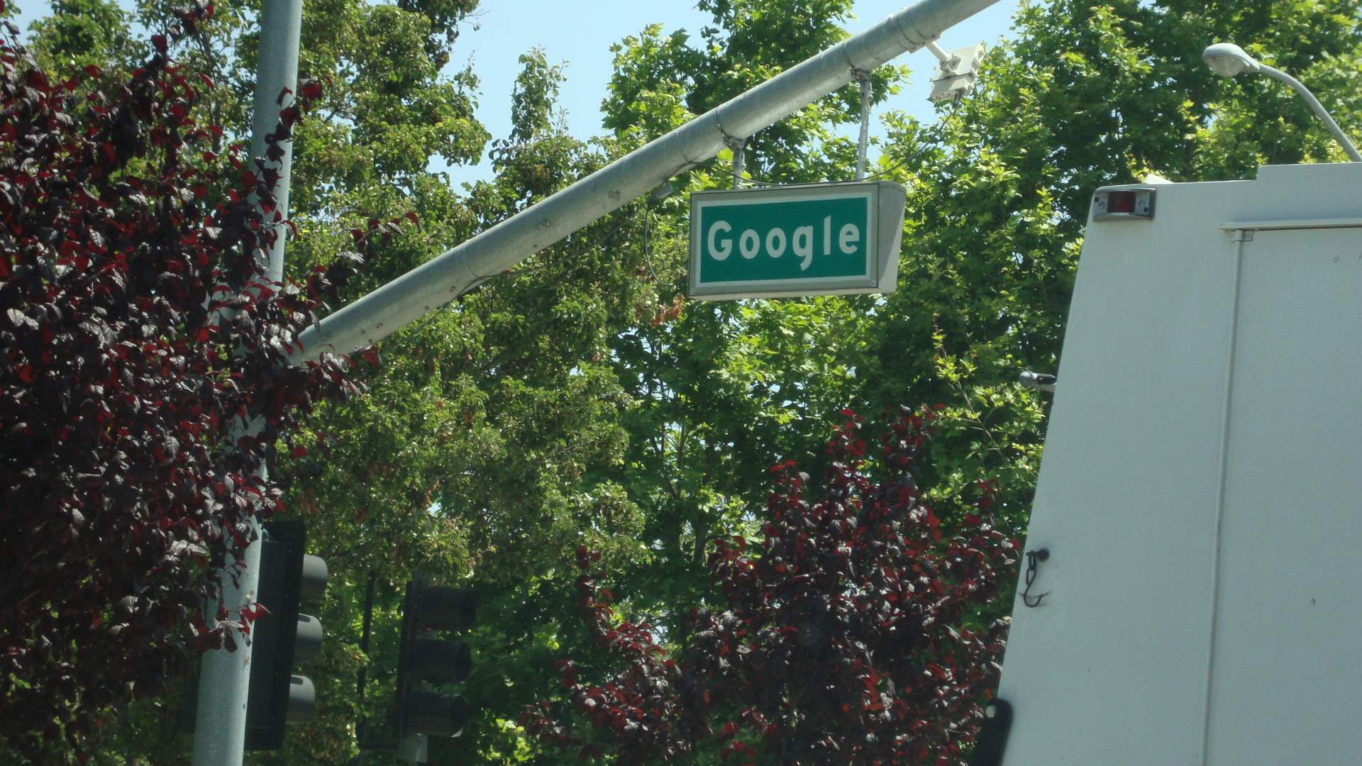 Google Straßenschild in Mountain View