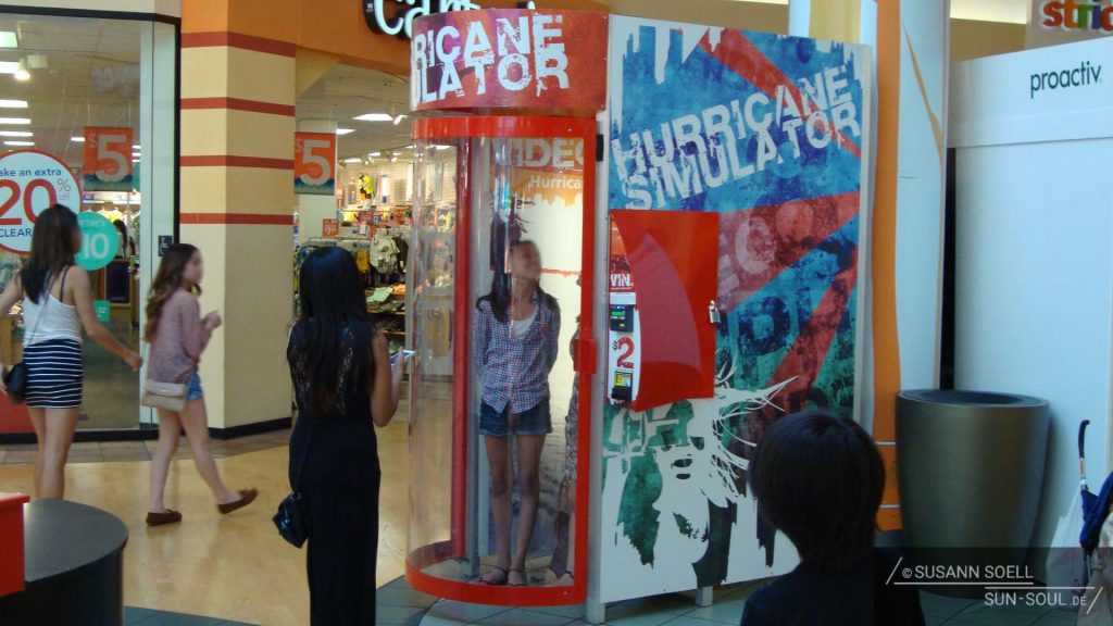 Hurricane Simulator im Outlet Center